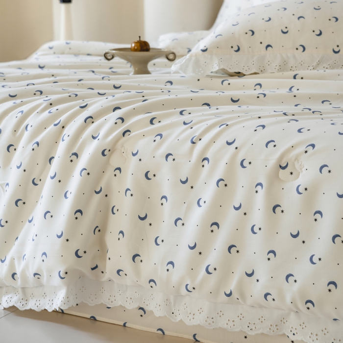 91家纺网 家纺一手货源 找家纺 绒世界 绒世界 2025新款双层纱韩版印花夏被四件套 星月