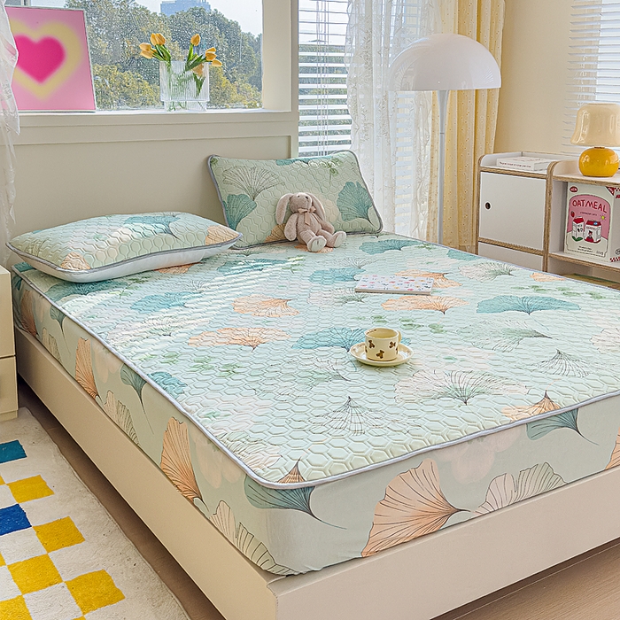 91家纺网 家纺一手货源 找家纺 小萌虎 2025新款凉感丝胶质凉席床笠款 杏韵