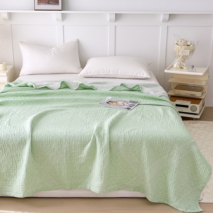 91家纺网 家纺一手货源 找家纺 悦然毛巾被 2025新款三层水洗全棉毛巾被 雅韵格绿