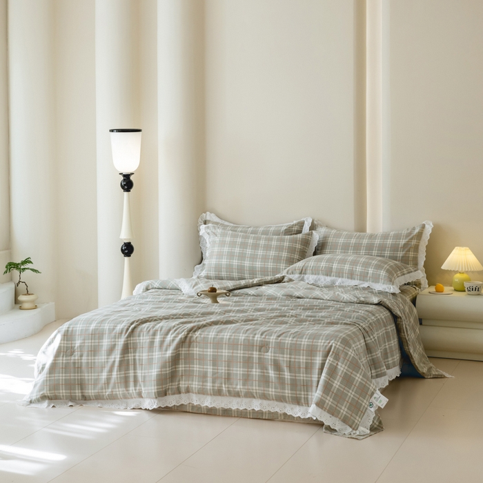 91家纺网 家纺一手货源 找家纺 绒世界 绒世界 2025新款双层纱韩版印花夏被四件套 格子-绿