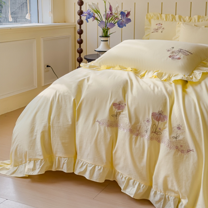 91家纺网 家纺一手货源 找家纺 U品汇 A类全棉色织水洗棉刺绣花四件套纯棉100%棉韩版公主风立体花朵 春野浪漫-柠檬黄