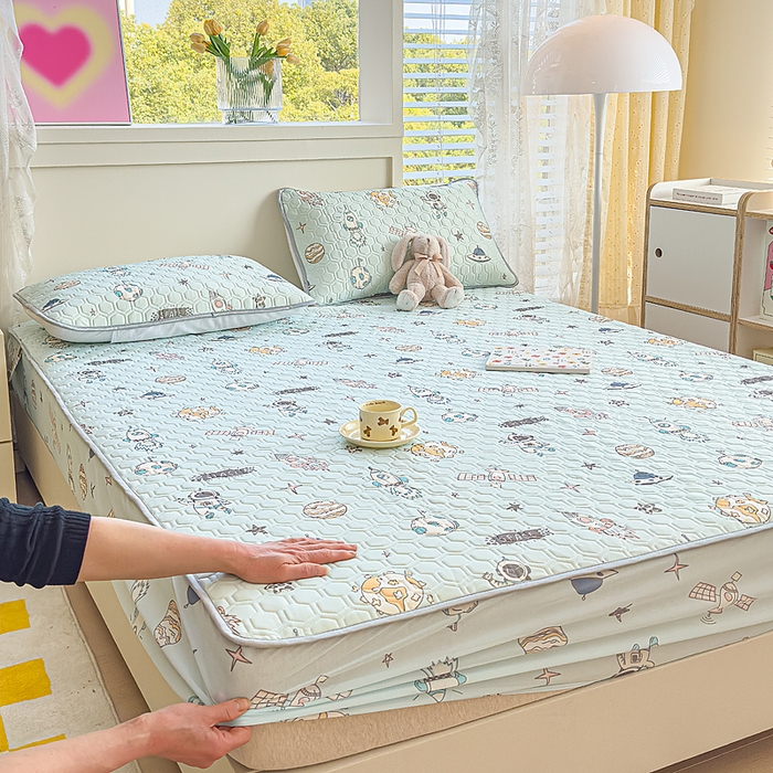 91家纺网 家纺一手货源 找家纺 小萌虎 2025新款凉感丝胶质凉席床笠款 遨游太空