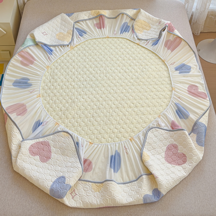 91家纺网 家纺一手货源 找家纺 小萌虎 2025新款凉感丝胶质凉席床笠款 爱心