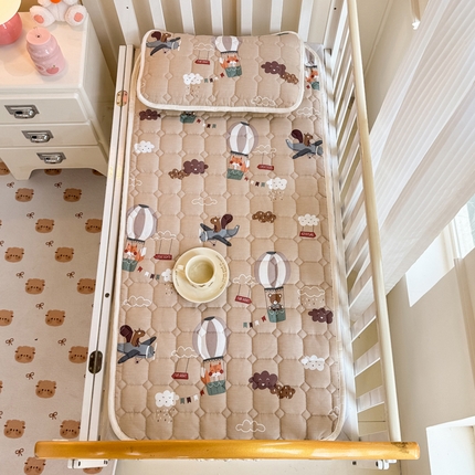 禧缘家纺（原梦想家） 2025新款A类儿童幼儿园学生宿舍绑带款夹棉床单全棉夹棉软垫  欢乐旅途