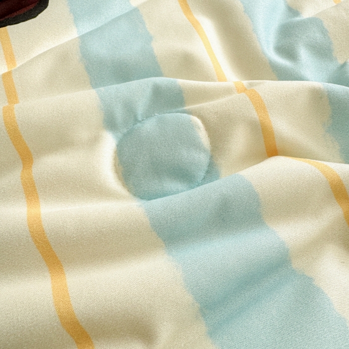 91家纺网 家纺一手货源 找家纺 星期八 2025新款针织棉夏被四件套 呆呆熊