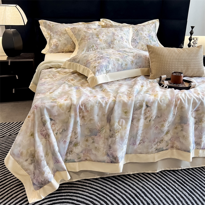 91家纺网 家纺一手货源 找家纺 朵希曼2025新款50天丝宽边夏被和夏被四件套系列 花漫天