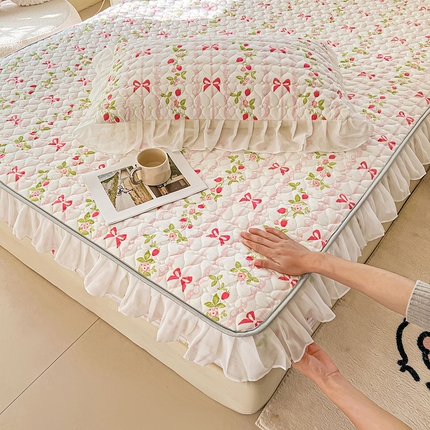 91家纺网 家纺一手货源 找家纺 （总）眠势力 2025新款韩版花边床笠雪纺公主风ins夹棉四季款床罩保护套