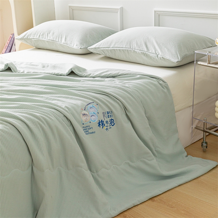 91家纺网 家纺一手货源 找家纺 天瑜家纺 2025新款亲肤舒适泡泡棉夏被 灰色