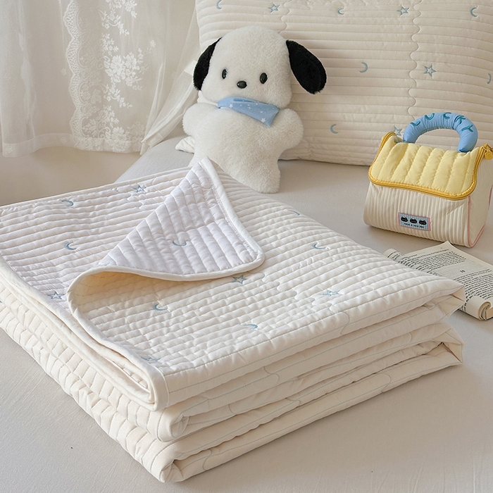 91家纺网 家纺一手货源 找家纺 优悦生活馆 2025新款亲肤舒适水洗棉夹棉床盖 星愿-白