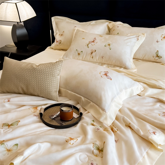 91家纺网 家纺一手货源 找家纺 朵希曼2025新款50天丝宽边夏被和夏被四件套系列 蝶舞