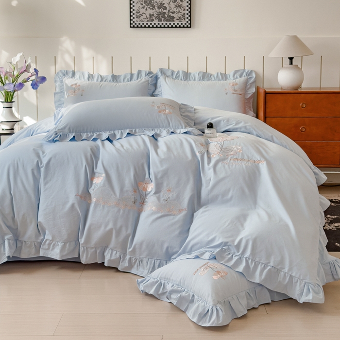 91家纺网 家纺一手货源 找家纺 U品汇 A类全棉色织水洗棉刺绣花四件套纯棉100%棉韩版公主风立体花朵 春野浪漫-星空蓝