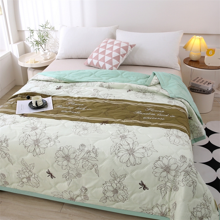 91家纺网 家纺一手货源 找家纺 爱派  2025新款直播爆款印花水洗棉夏被夏凉被空调被被子被芯 翩翩起舞