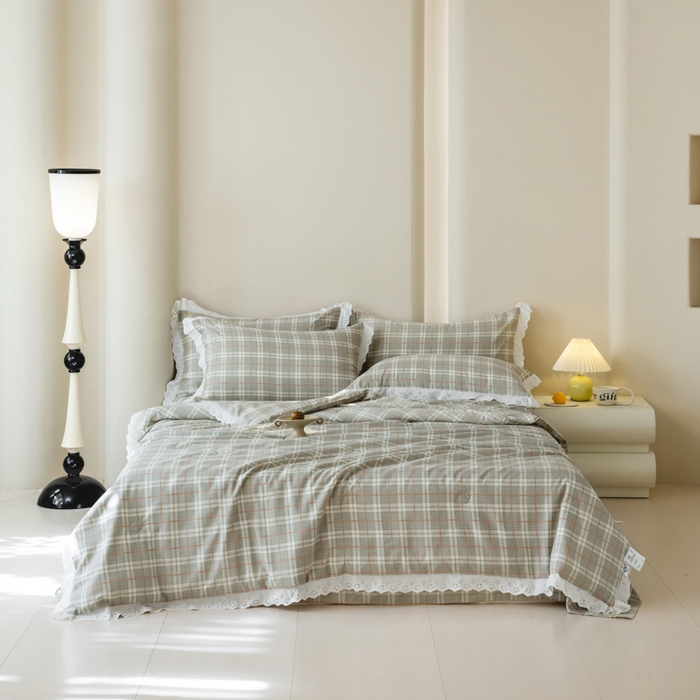 91家纺网 家纺一手货源 找家纺 绒世界 绒世界 2025新款双层纱韩版印花夏被四件套 格子-绿