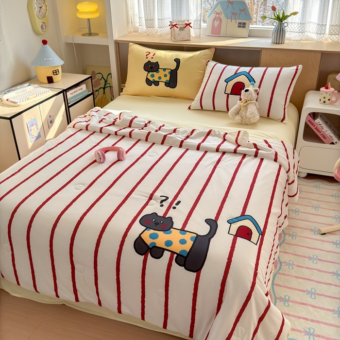 91家纺网 家纺一手货源 找家纺 星期八 2025新款针织棉夏被四件套 萌猫小屋