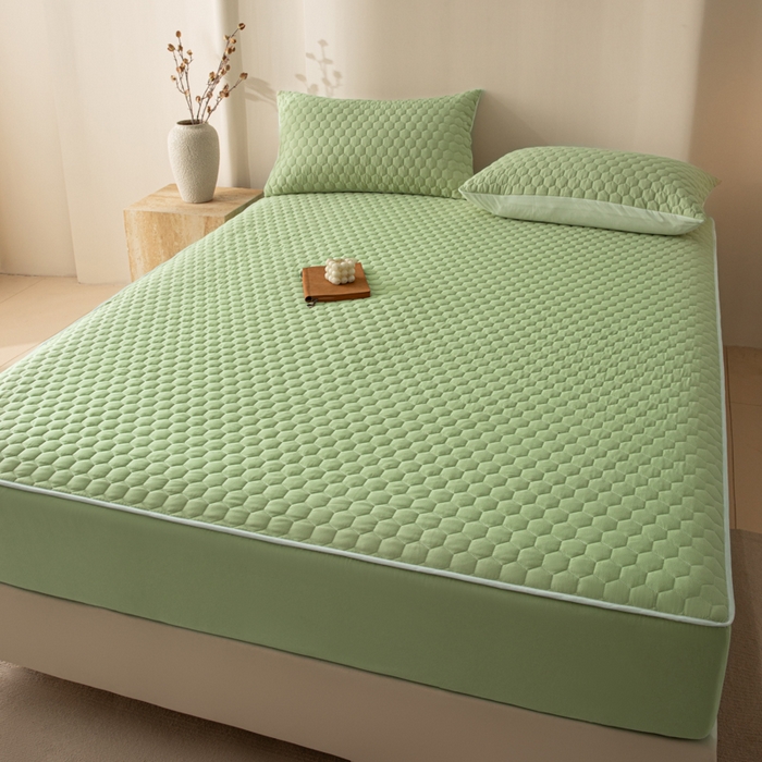 91家纺网 家纺一手货源 找家纺 优悦生活馆 2025新款亲肤水洗棉夹棉防水床笠 方格-绿