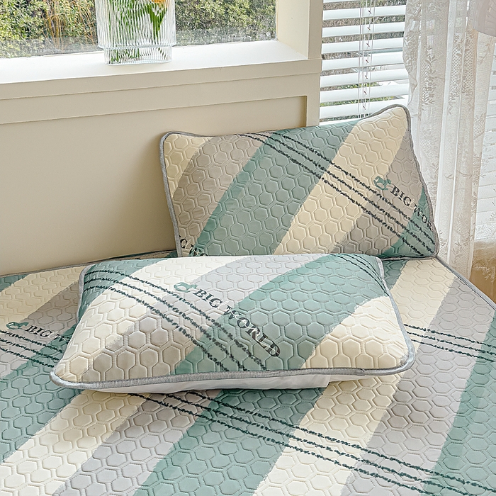 91家纺网 家纺一手货源 找家纺 小萌虎 2025新款凉感丝胶质凉席床笠款 格调