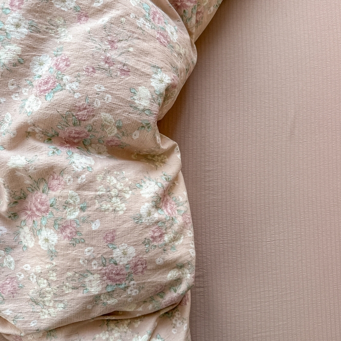 91家纺网 家纺一手货源 找家纺 玉海棠家纺 2025新款亲肤舒适小清新四件套 爱如星辰