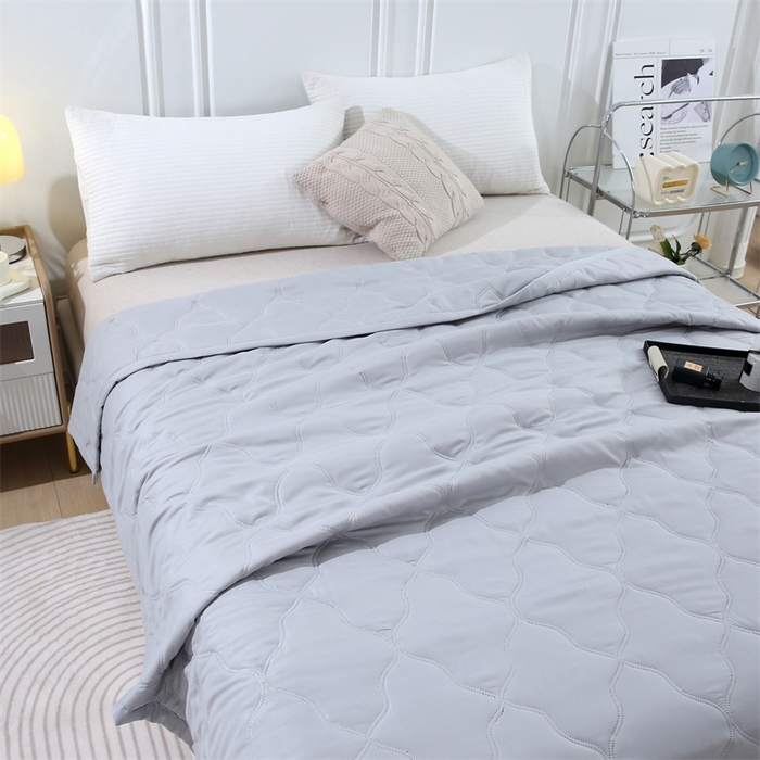 91家纺网 家纺一手货源 找家纺 爱派 2025新款纯色水洗棉夏被夏凉被空调被被子被芯 绅士灰