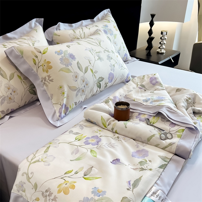 91家纺网 家纺一手货源 找家纺 朵希曼2025新款50天丝宽边夏被和夏被四件套系列 清风漫舞 米白