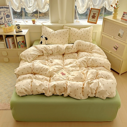 91家纺网 家纺一手货源 找家纺 田野家纺2025新款A类全棉双层纱四件套 布丁狗