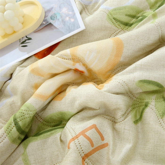 91家纺网 家纺一手货源 找家纺 爱派  2025新款直播爆款印花水洗棉夏被夏凉被空调被被子被芯 草莓花