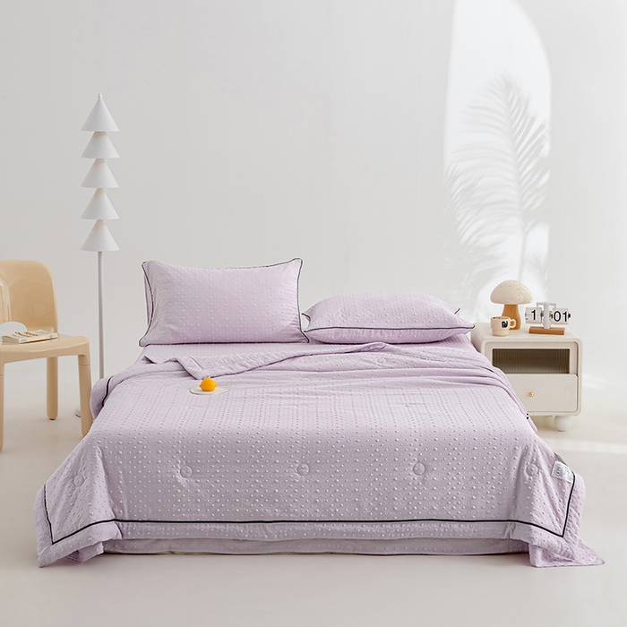 91家纺网 家纺一手货源 找家纺 绒世界 绒世界 2025新款凉豆豆包边夏被四件套 凉豆豆-香芋紫