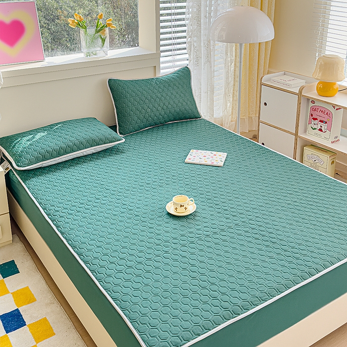 91家纺网 家纺一手货源 找家纺 小萌虎 2025新款凉感丝胶质凉席床笠款 墨绿