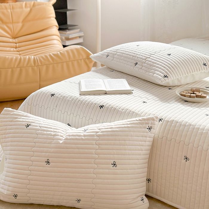 91家纺网 家纺一手货源 找家纺 （总）优悦生活馆 2025新款亲肤舒适水洗棉夹棉床盖