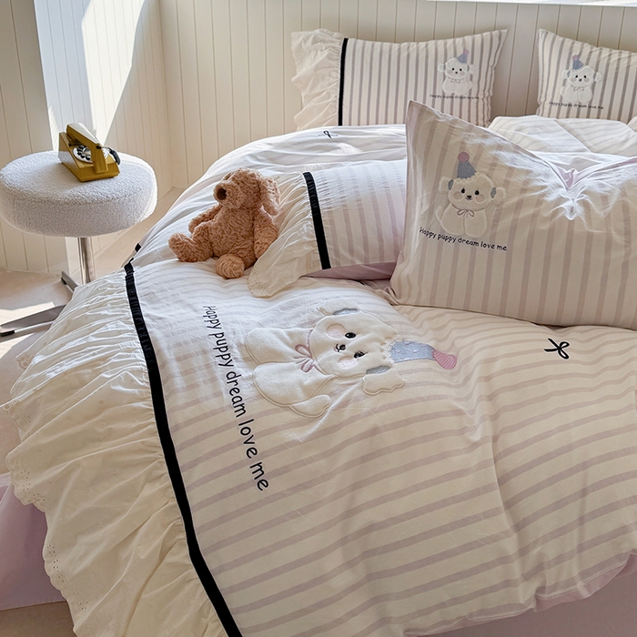 91家纺网 家纺一手货源 找家纺 优悦生活馆 2025新款全棉纯棉水洗棉印花四件套-牛奶小狗 牛奶小狗-紫