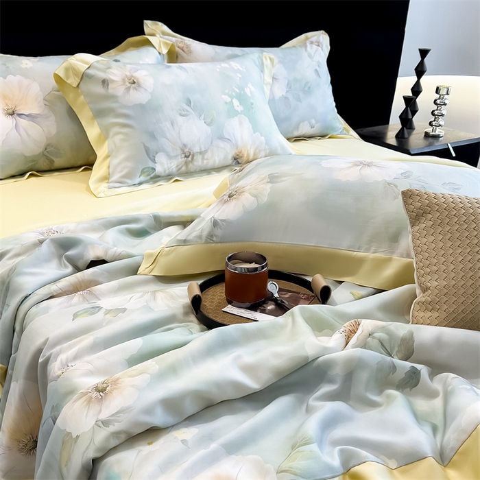 91家纺网 家纺一手货源 找家纺 朵希曼2025新款50天丝宽边夏被和夏被四件套系列 三月花香