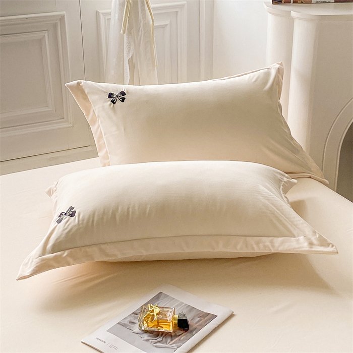 91家纺网 家纺一手货源 找家纺 庭笙 2025新款小香风满版刺绣蝴蝶小清新四件套—黑巧可可 米杏