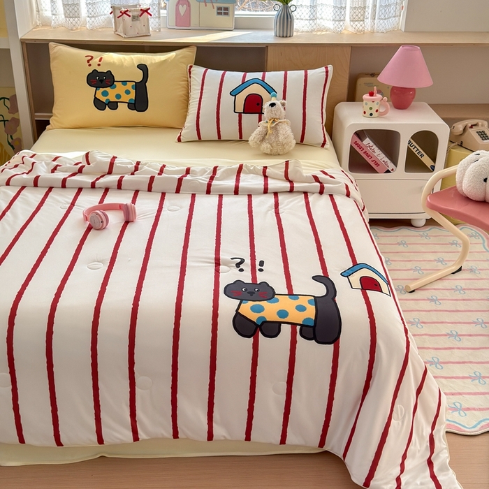 91家纺网 家纺一手货源 找家纺 星期八 2025新款针织棉夏被四件套 萌猫小屋