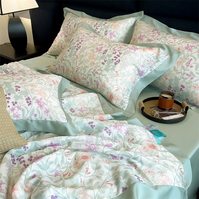 91家纺网 家纺一手货源 找家纺 朵希曼2025新款50天丝宽边夏被和夏被四件套系列 悦夏 粉紫