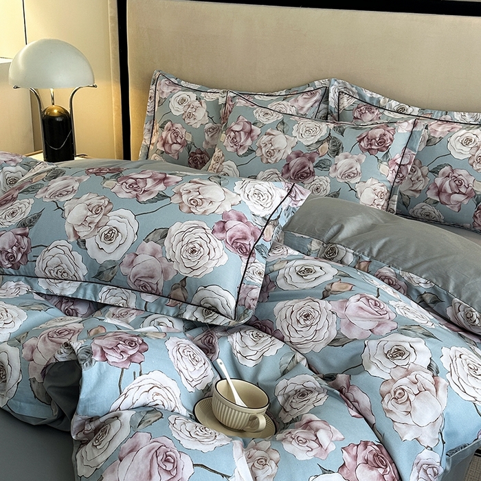 91家纺网 家纺一手货源 找家纺 眷恋家纺 2025年春夏全棉铂金棉13376数码印花四件套 春景熙熙-兰