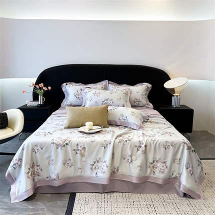 91家纺网 家纺一手货源 找家纺 （总）朵希曼2025新款60支天丝镂空印花夏被和夏被四件套系列