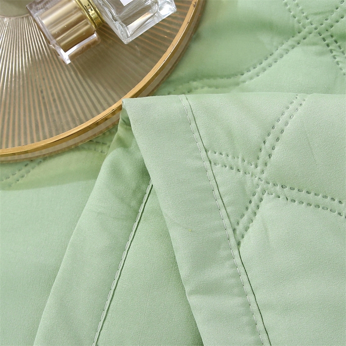 91家纺网 家纺一手货源 找家纺 爱派 2025新款纯色水洗棉夏被夏凉被空调被被子被芯 果绿色