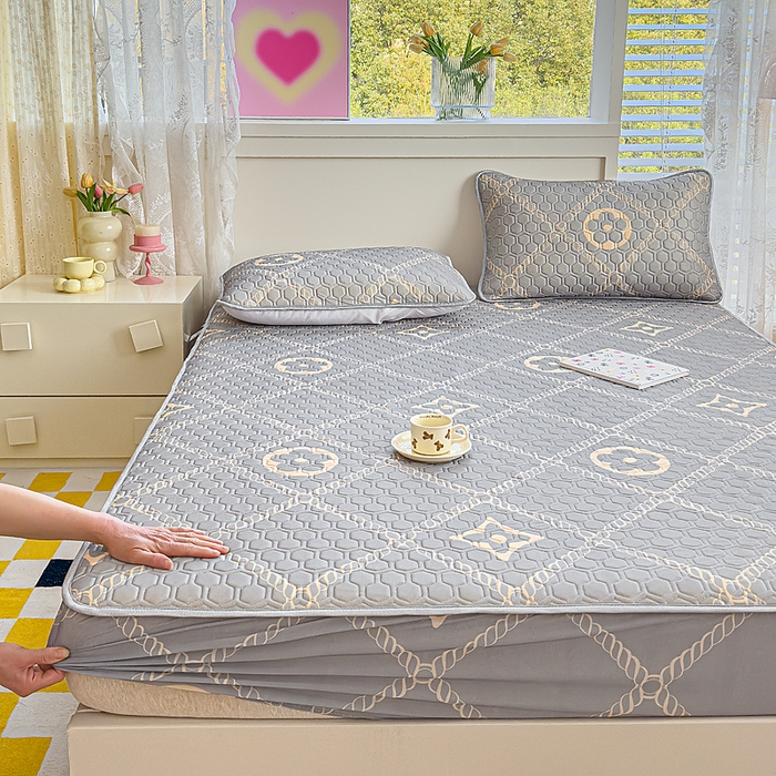 91家纺网 家纺一手货源 找家纺 小萌虎 2025新款凉感丝胶质凉席床笠款 轻奢