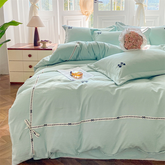 91家纺网 家纺一手货源 找家纺 庭笙 2025新款小香风满版刺绣蝴蝶小清新四件套—黑巧可可 水绿