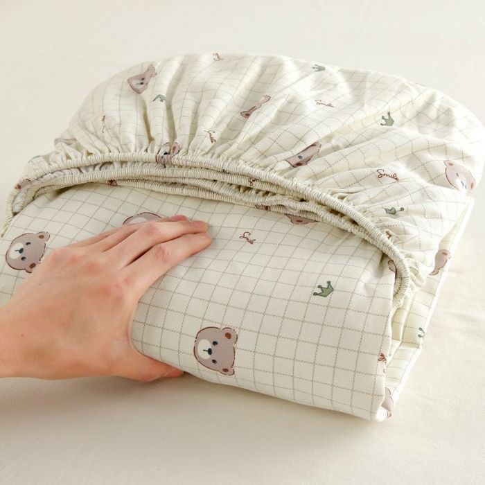 91家纺网 家纺一手货源 找家纺 ME/ERA HOME寐时代 2025新款全棉老粗布床笠款三件套 全棉卡通-皇冠小熊