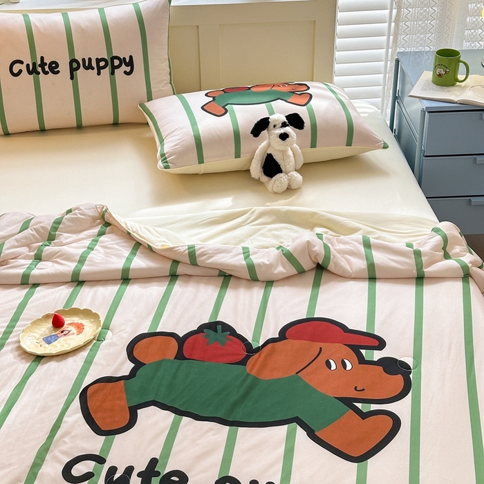 91家纺网 家纺一手货源 找家纺 星期八 2025新款针织棉夏被四件套 番茄狗