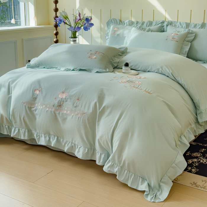 91家纺网 家纺一手货源 找家纺 U品汇 A类全棉色织水洗棉刺绣花四件套纯棉100%棉韩版公主风立体花朵 春野浪漫-青翠绿