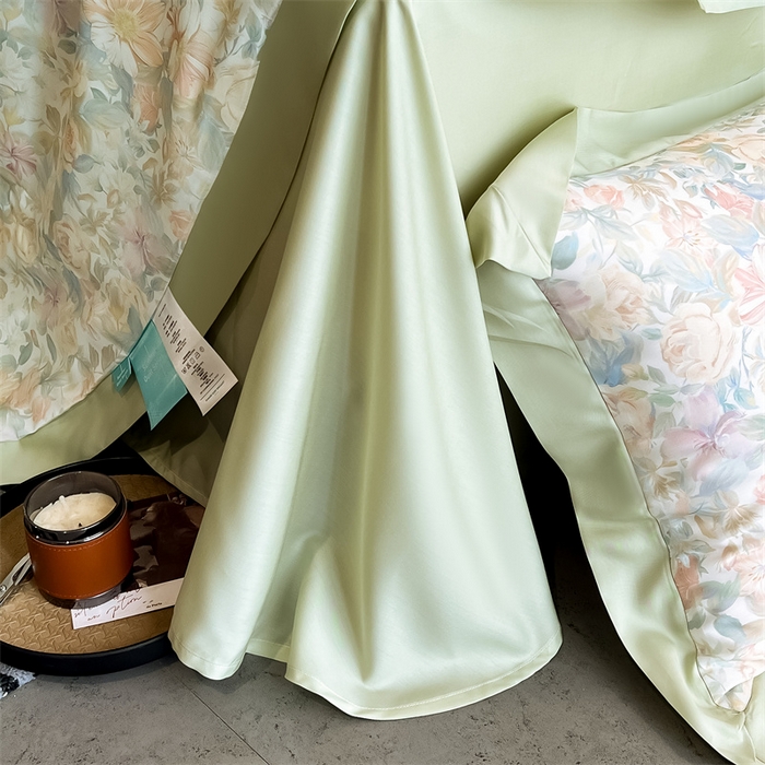 91家纺网 家纺一手货源 找家纺 朵希曼2025新款50天丝宽边夏被和夏被四件套系列 梦丝丽 米黄