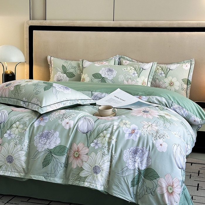 91家纺网 家纺一手货源 找家纺 眷恋家纺 2025年春夏全棉铂金棉13376数码印花四件套 满蕊花溪-绿