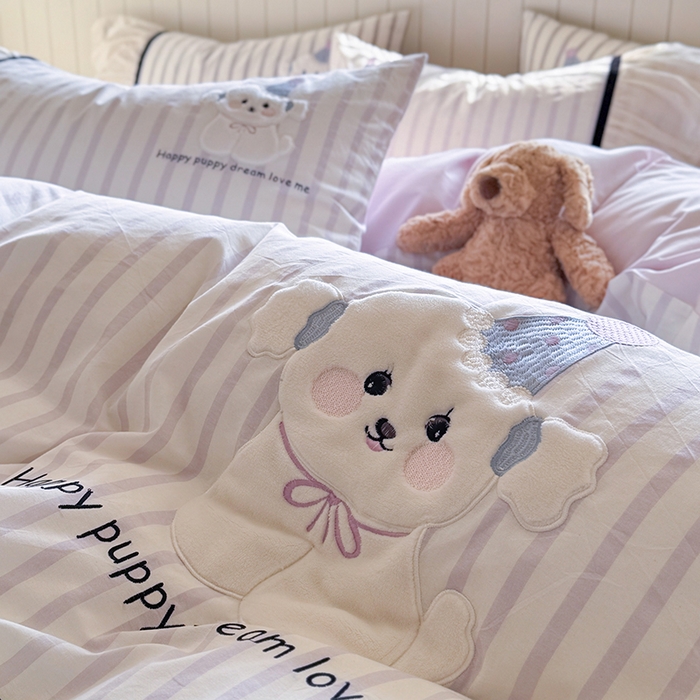 91家纺网 家纺一手货源 找家纺 优悦生活馆 2025新款全棉纯棉水洗棉印花四件套-牛奶小狗 牛奶小狗-紫