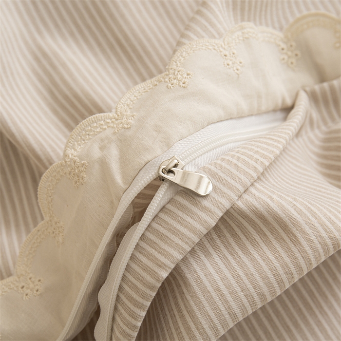 91家纺网 家纺一手货源 找家纺 庭笙 2025新款无印.色织条纹少女韩式小花边简约条纹四件套 色织条纹.米