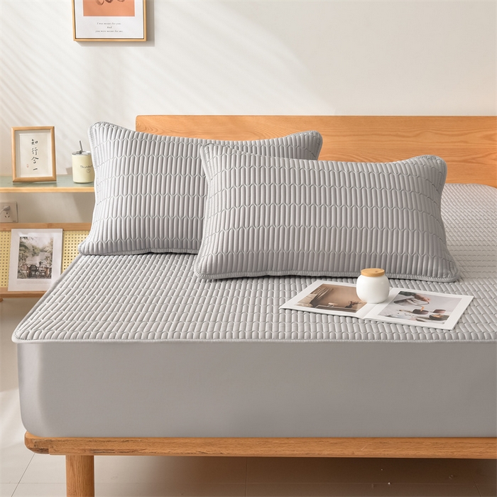 91家纺网 家纺一手货源 找家纺 布卢姆 2025新款A类亲肤防水夹棉床笠风琴格 风琴格-浅灰