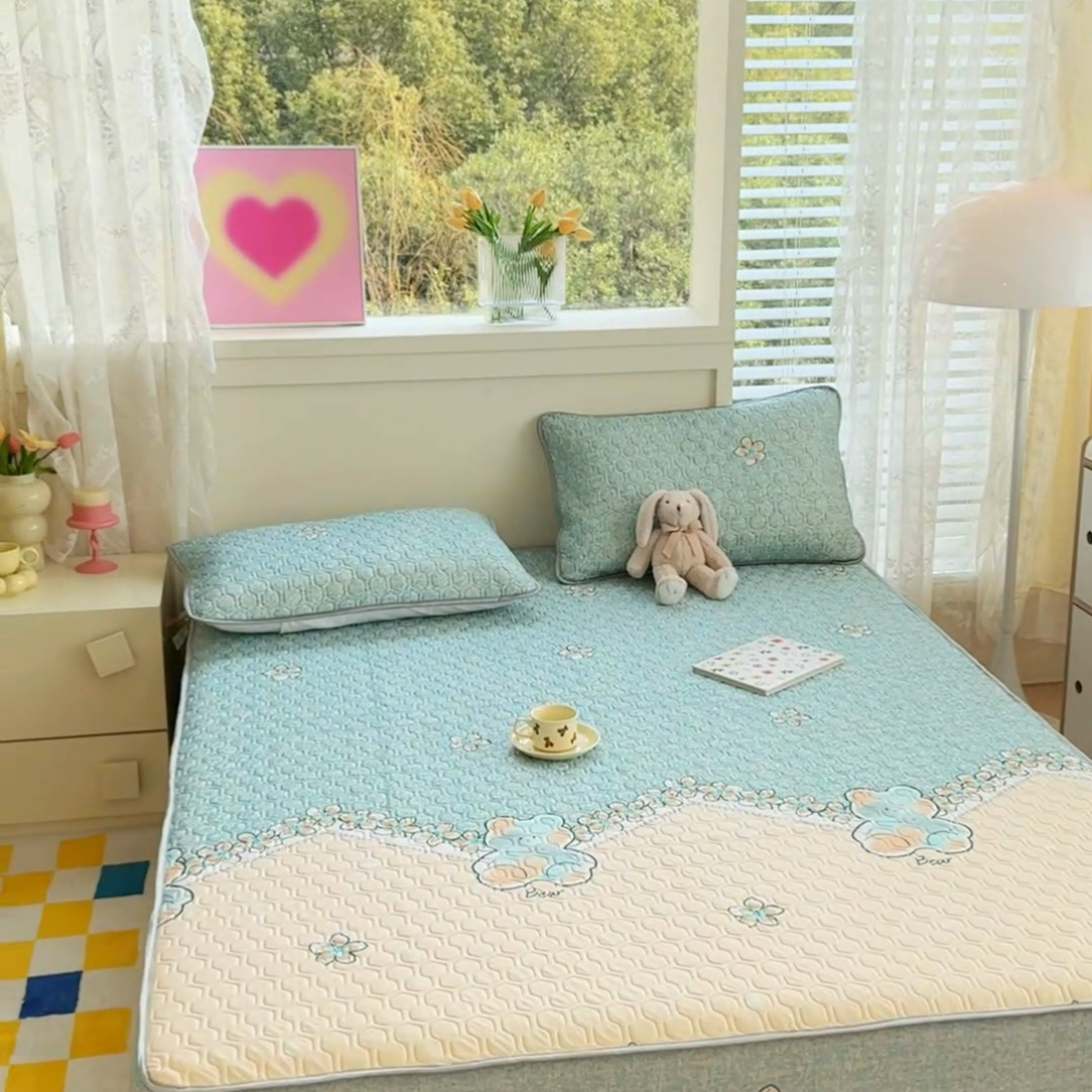 91家纺网 家纺一手货源 找家纺 小萌虎 2025新款凉感丝胶质凉席床笠款 小熊