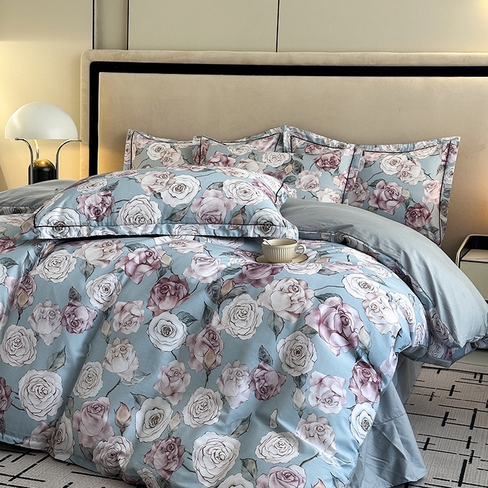 91家纺网 家纺一手货源 找家纺 眷恋家纺 2025年春夏全棉铂金棉13376数码印花四件套 春景熙熙-兰