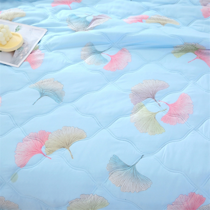 91家纺网 家纺一手货源 找家纺 爱派  2025新款直播爆款印花水洗棉夏被夏凉被空调被被子被芯 银杏