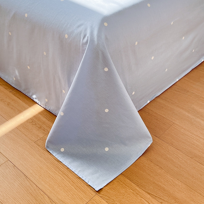 91家纺网 家纺一手货源 找家纺 蓝邻家纺 2025新款全棉大版三丽鸥四件套系列 竖条大耳狗